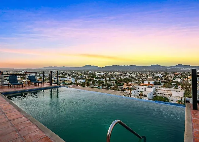 Ferienhaus Morgan Residences 607a @ Boutique With Pool, Gym,