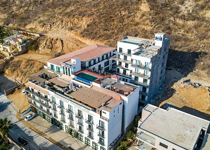 Ferienhaus Morgan Residences 607a @ Boutique With Pool, Gym, *